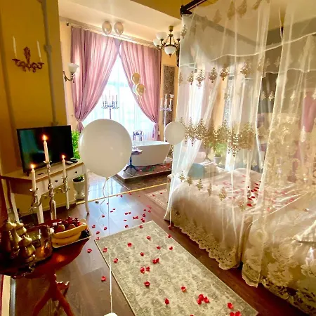 Chateau Vincze Hotel *