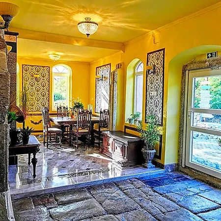 Hotel Chateau Vincze *